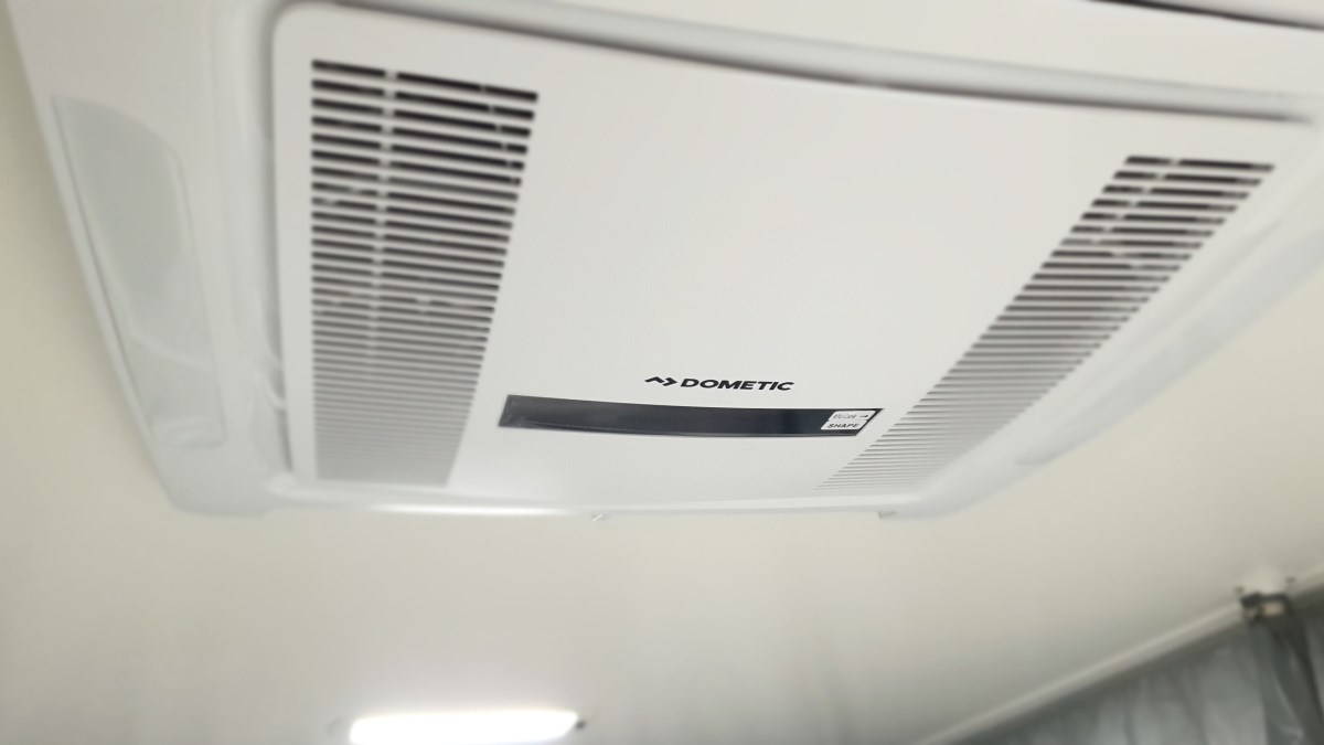 dometic cassette air con inverter model