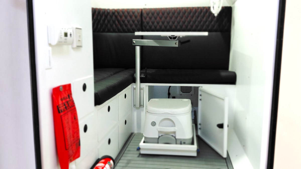 Single-Cab Truck Slide-On Camper