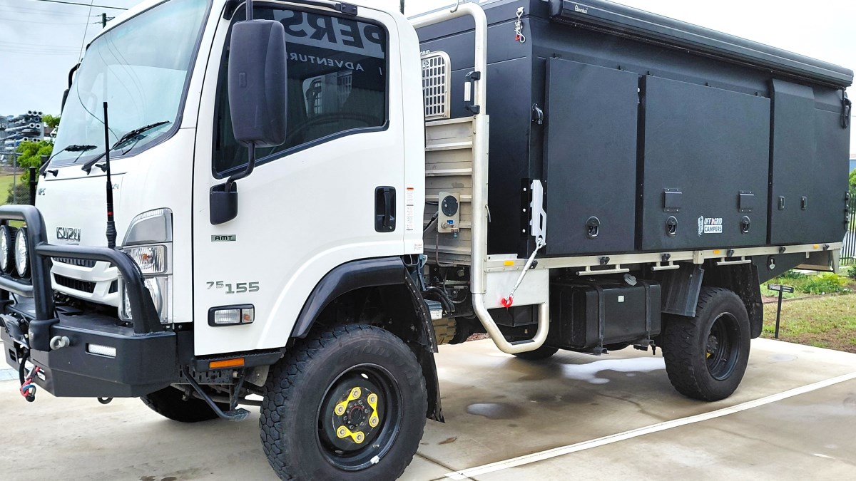 Single-Cab Truck Slide-On Camper
