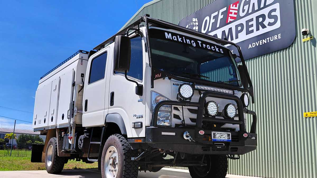 Single-Cab Truck Slide-On Camper