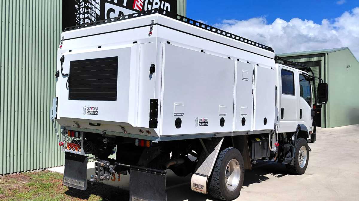 Single-Cab Truck Slide-On Camper