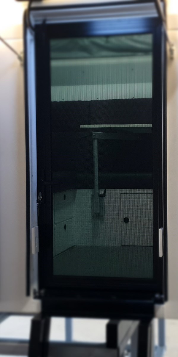 Entry security screen door